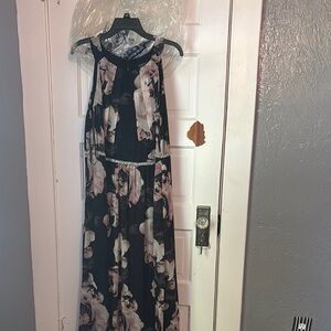 Chic Black and Pink Floral Maxi Dress